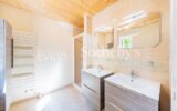 VILLA PIEDS DANS L&rsquo;EAU À THONON-LES-BAINS – 8 pièces – 7 chambres – 152 m²