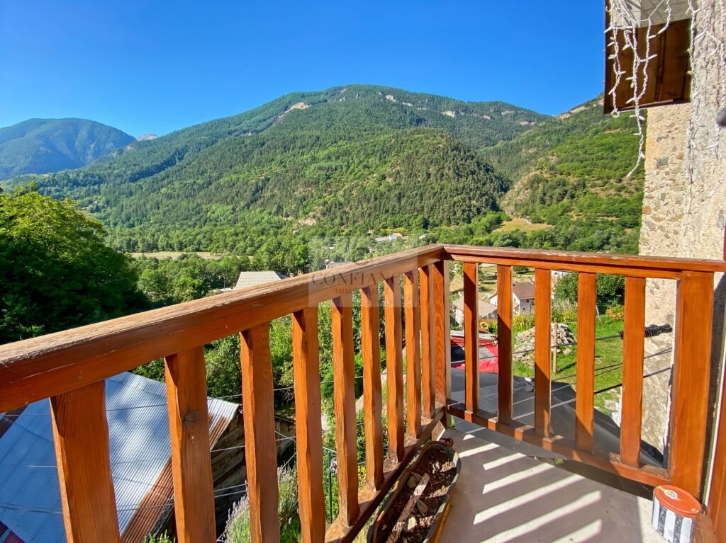 Chalet – 5 pièces – 4 chambres – 110 m²