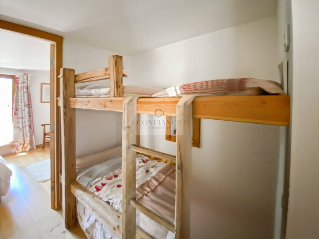 Chalet – 5 pièces – 4 chambres – 110 m²