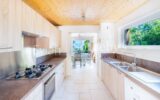 VILLA PIEDS DANS L&rsquo;EAU À THONON-LES-BAINS – 8 pièces – 7 chambres – 152 m²