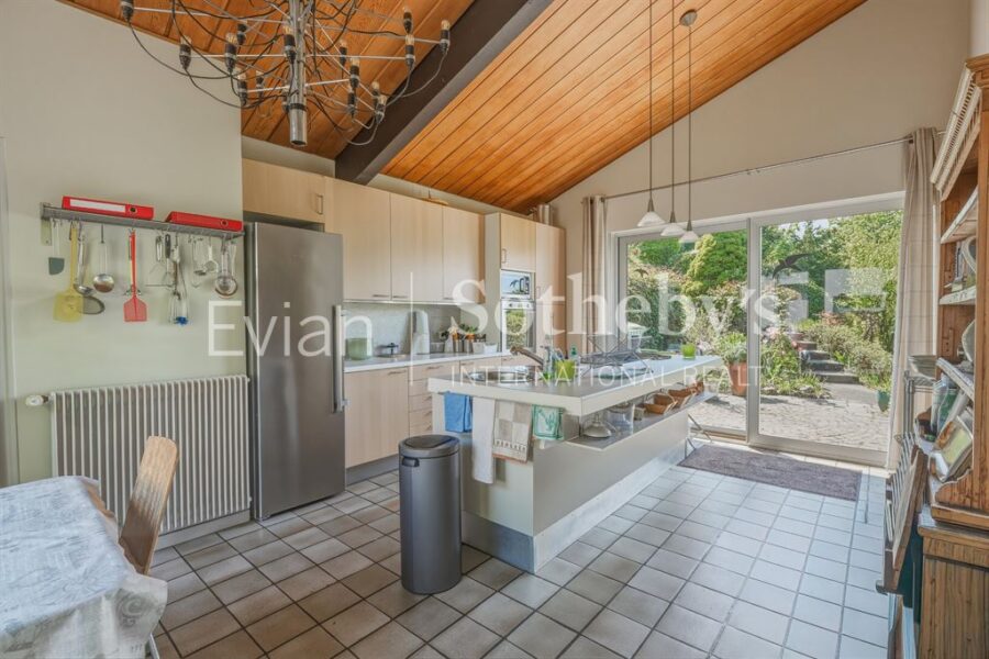 Maison à vendre à Thonon les bains — Vue lac — photo 10