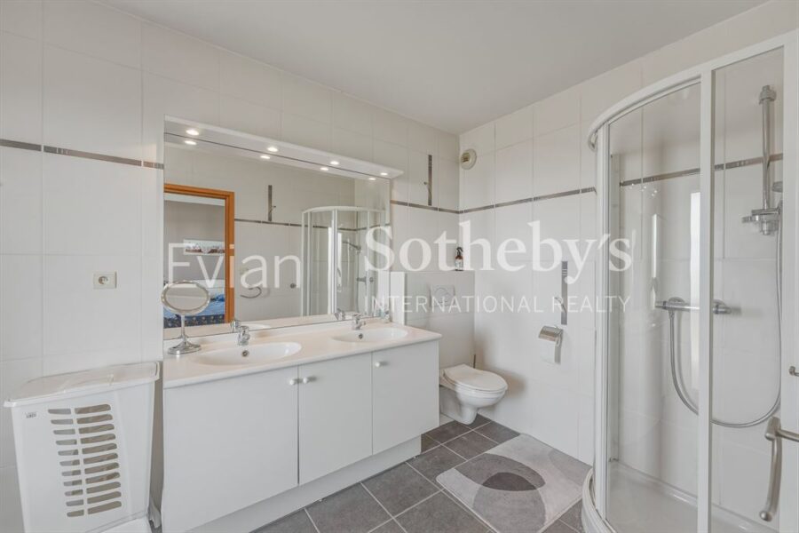 Appartement à vendre à Evian les bains