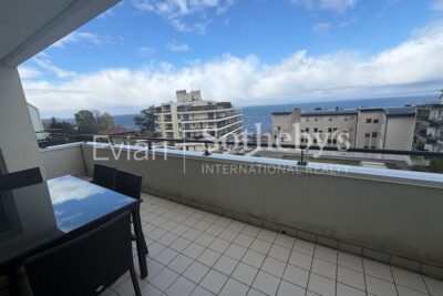 EVIAN CENTRE VILLE APPARTEMENT T4 VUE LAC – 5 pièces – 3 chambres – 120 m²