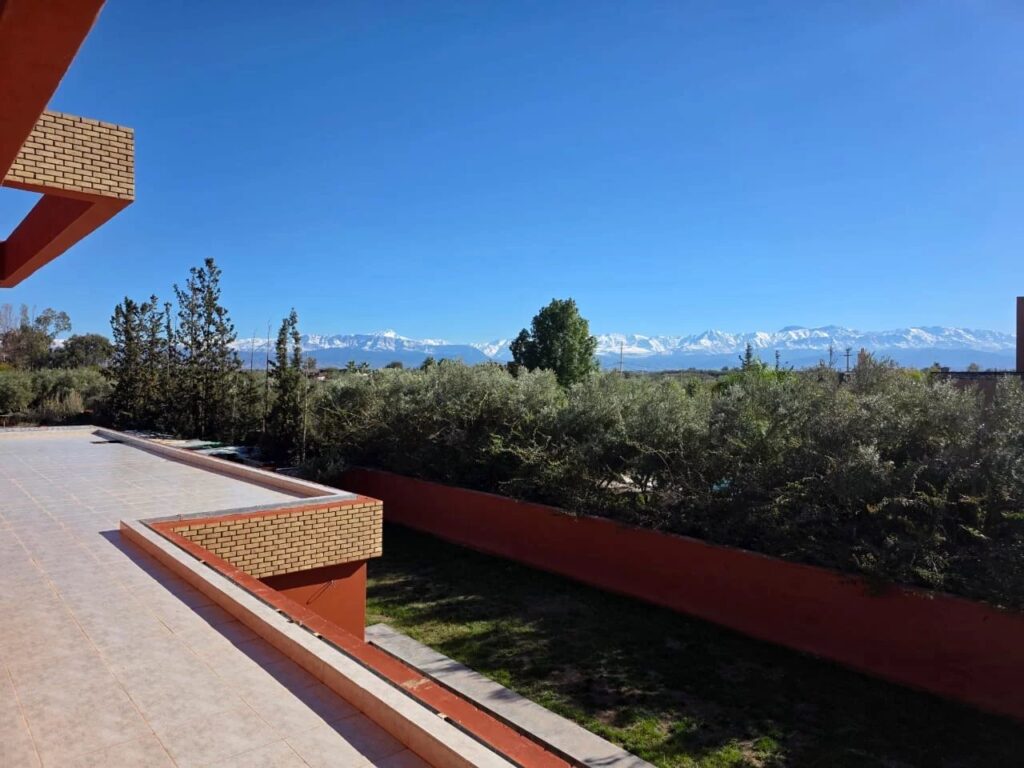 ✨ Sunset Valley Marrakech — Là où le style rencontre le confort – 5 pièces – NR chambres – 366 m²