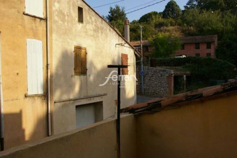 A louer Salernes T2/3 avec terrasse – 3 pièces – 1 chambre – 88.46 m²