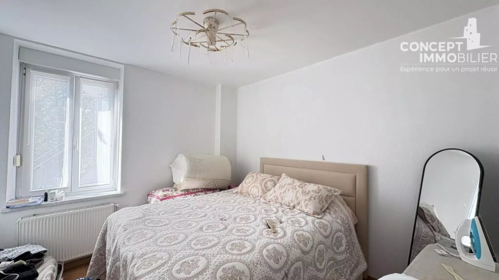 Immeuble à vendre Uckange – 8 pièces – 5 chambres – 202 m²