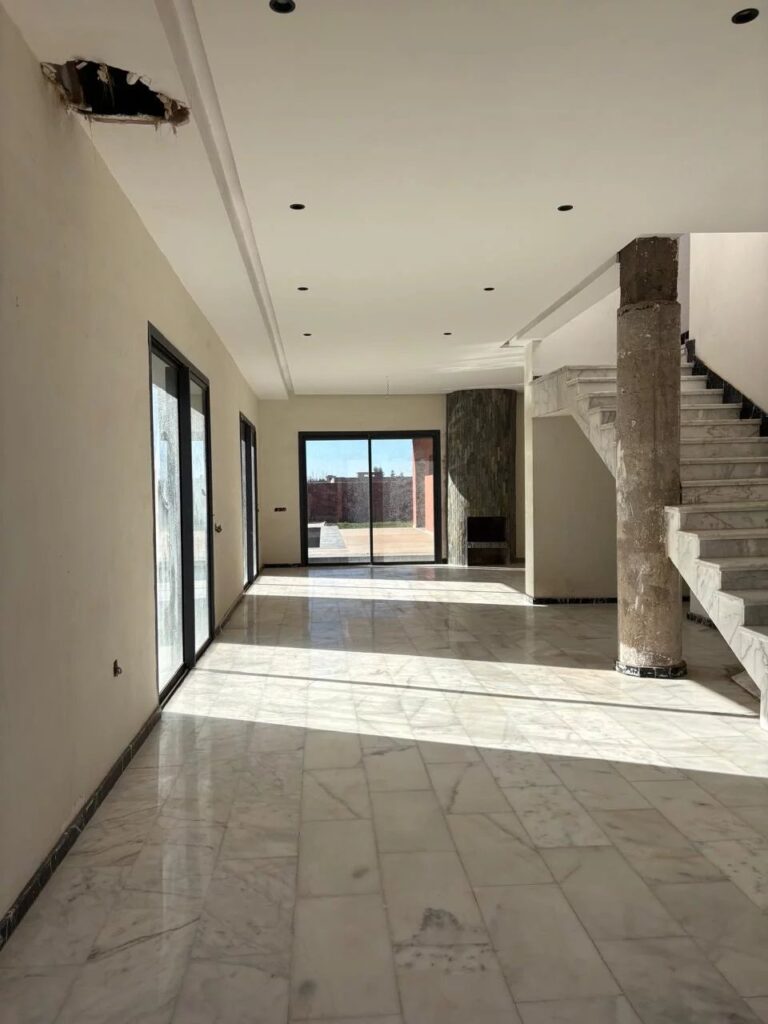 ✨ Sunset Valley Marrakech — Là où le style rencontre le confort – 5 pièces – NR chambres – 366 m²