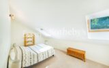 VILLA PIEDS DANS L&rsquo;EAU À THONON-LES-BAINS – 8 pièces – 7 chambres – 152 m²