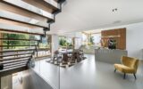 VILLA D&rsquo;ARCHITECTE EN PLEIN COEUR DU GOLF D&rsquo;EVIAN – 10 pièces – 6 chambres – 266 m²