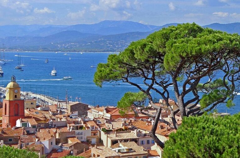 port vue mer saint tropez