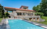 VILLA D&rsquo;ARCHITECTE EN PLEIN COEUR DU GOLF D&rsquo;EVIAN – 10 pièces – 6 chambres – 266 m²