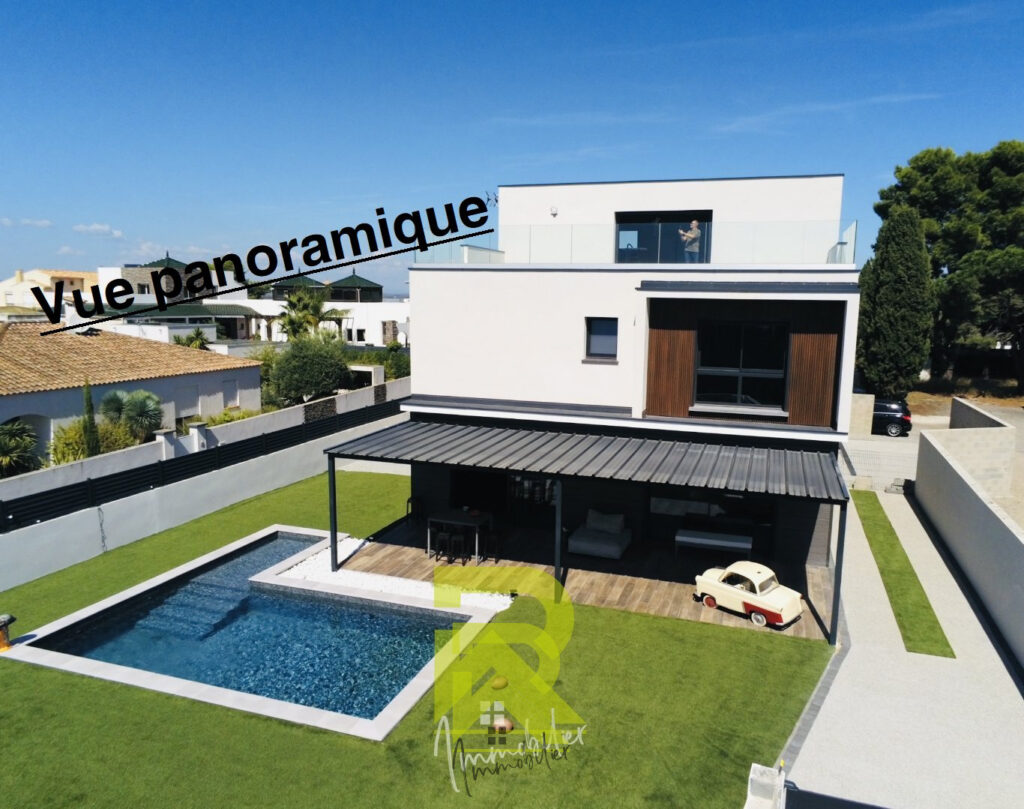 VILLA MODERNE AVEC VUE PANORAMIQUE AGDE – 5 pièces – 4 chambres – 190 m²
