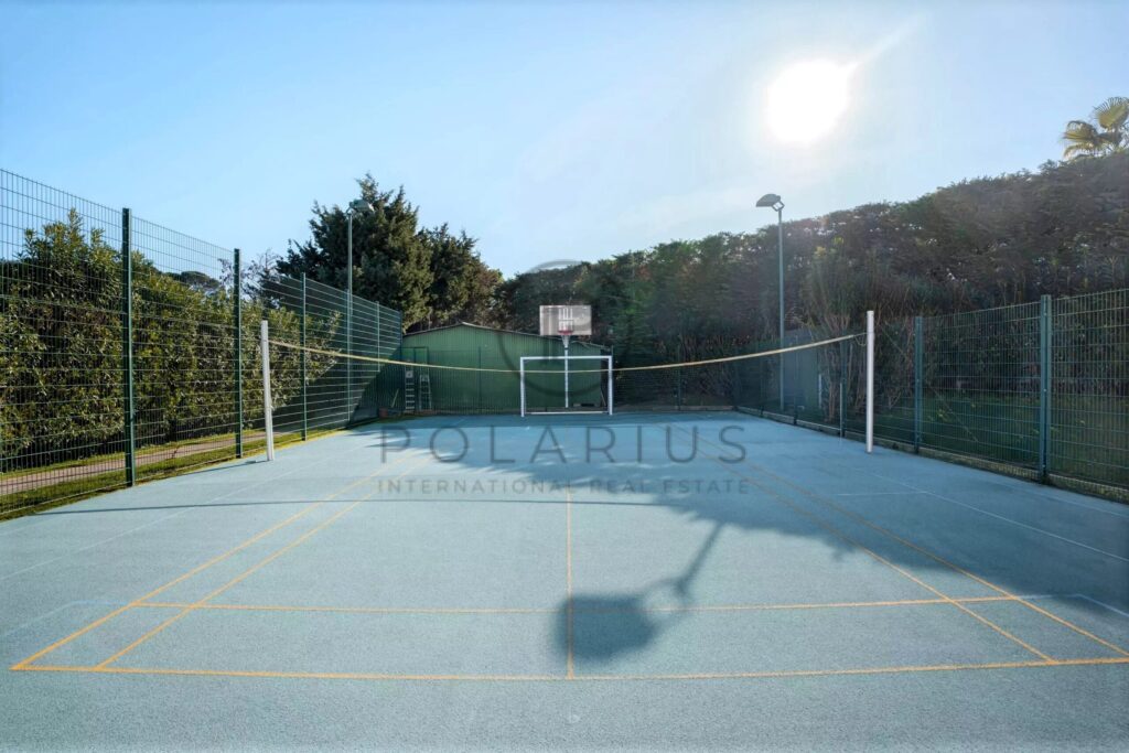 Domaine d’exception à vendre au Cap d’Antibes – Château du Cap – 15 pièces – 11 chambres – 1000 m²