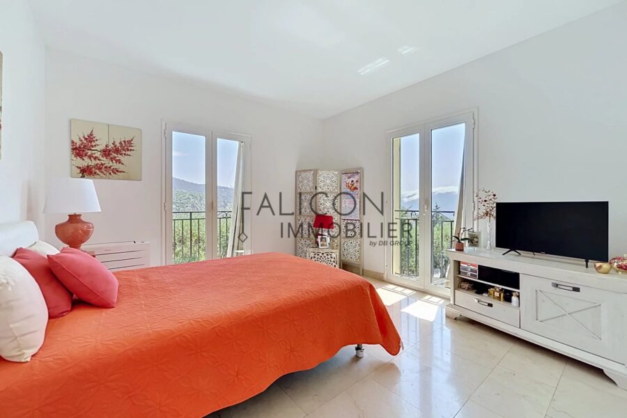 Maison à vendre à Falicon