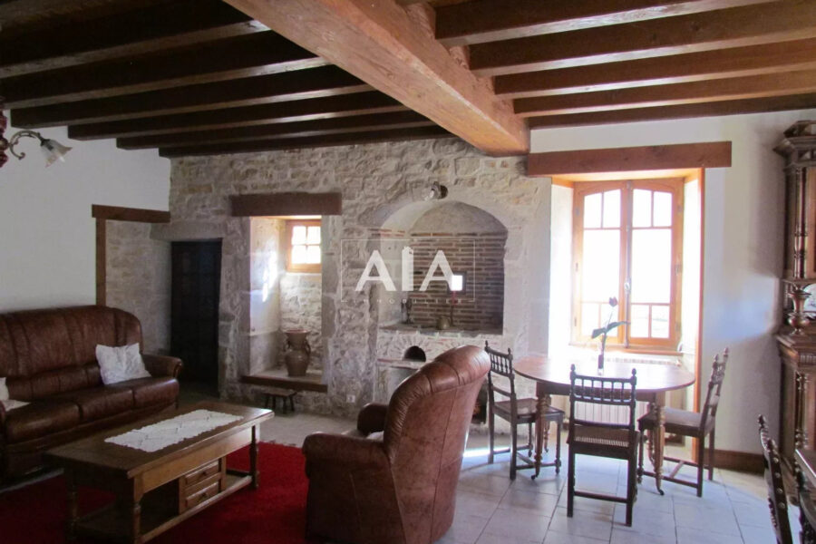 Maison à vendre à Lizant