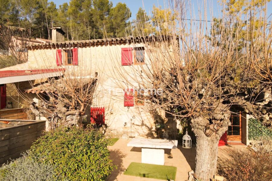 Maison à vendre à Taradeau