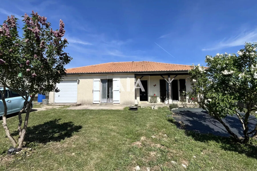 Maison à vendre à Luxé