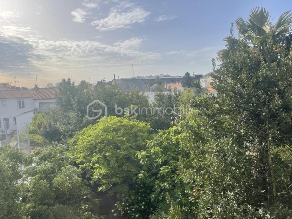 🌊 PIED-À-TERRE AUX SABLES-D’OLONNE – 3 PIÈCES LUMINEUX 🌿 – 3 pièces – 2 chambres – 72 m²