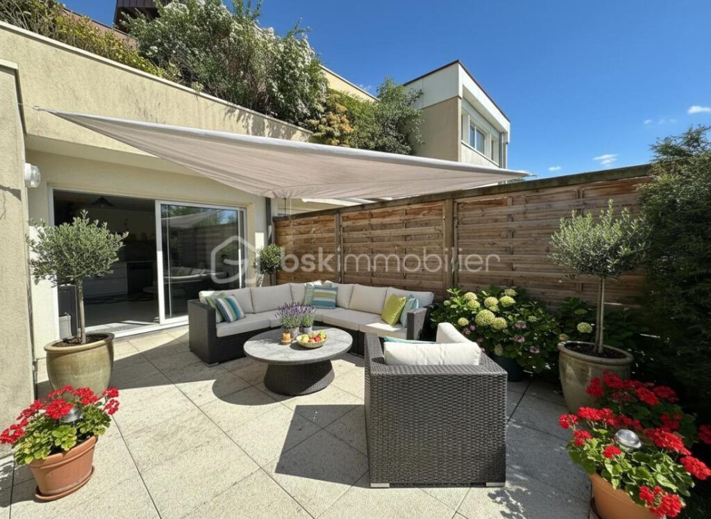 T2 avec jardin et terrasse – Vue dégagée & soleil couchant – Villaz – 2 pièces – 1 chambre – 46 m²