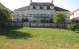 COUP DE CŒUR – DUPLEX DERNIER ÉTAGE – CENTRE MAGNY-LE-HONGRE – VUE PARC + PARKING – 3 pièces – 2 chambres – 61 m²