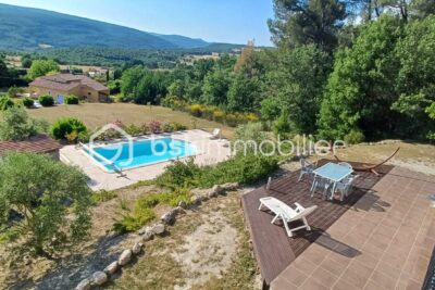 Maison de 180 m² avec 5 chambres, piscine et vue dominante – 5 pièces – 5 chambres – 180 m²