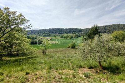🌿 Coin de nature avec mobil-home aménagé sur terrain de 3 597 m², calme absolu 🌿 – NR pièces – NR chambres – 3597 m²