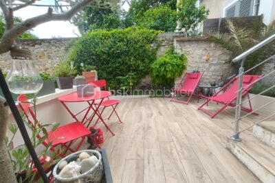 Charmante maison au coeur du village avec jardin – 6 pièces – 4 chambres – 142 m²
