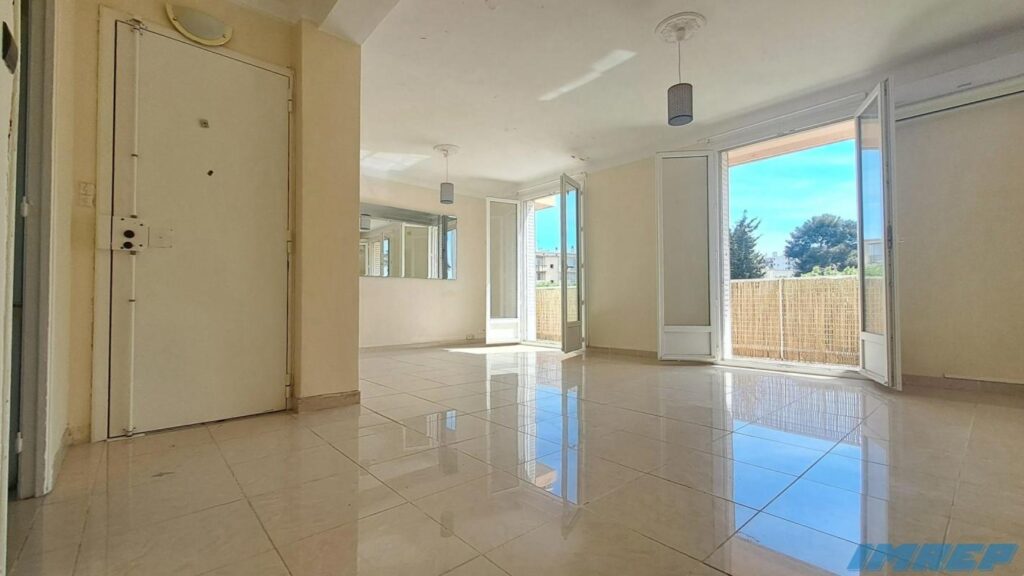 Bel appartement T4 Balcon – La Sauvagère 13010 MARSEILLE – 4 pièces – 2 chambres – 62 m²