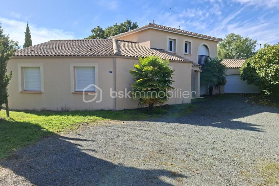 Maison à vendre à Chauche