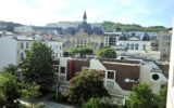 À VENDRE – Appartement 3 pièces avec balcon, parking et cave – Résidence sécurisée avec services – 3 pièces – 2 chambres – 67 m²