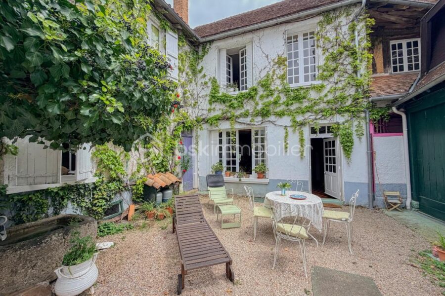 Maison à vendre à Saint germain les belles