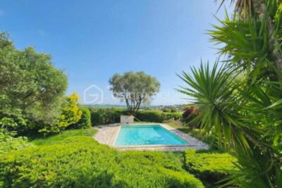 VILLA D&rsquo;EXCEPTION SUR LES HAUTEURS DE TOURBES AVEC UN APPARTEMENT INDÉPENDANT – 6 pièces – 3 chambres – 170 m²