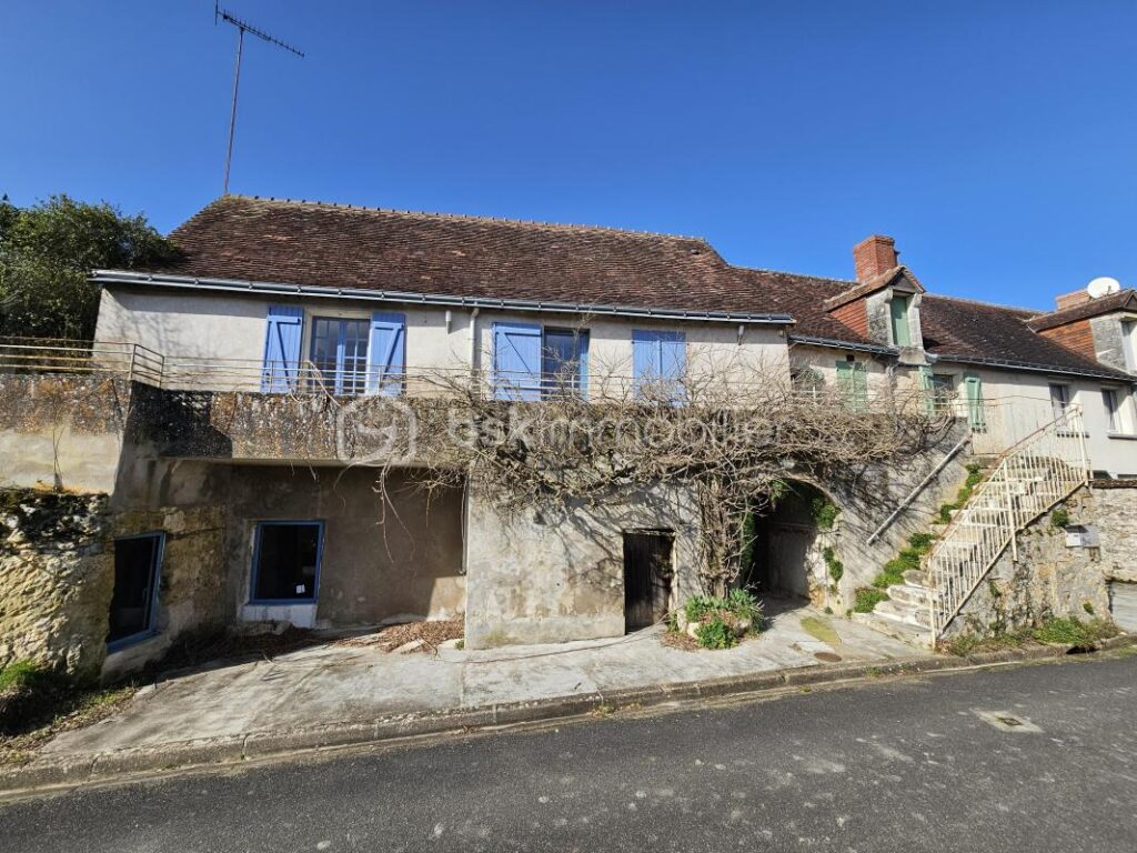 Charme et tranquillité – 10 min de Ligueil – 5 pièces – 1 chambre – 86 m²