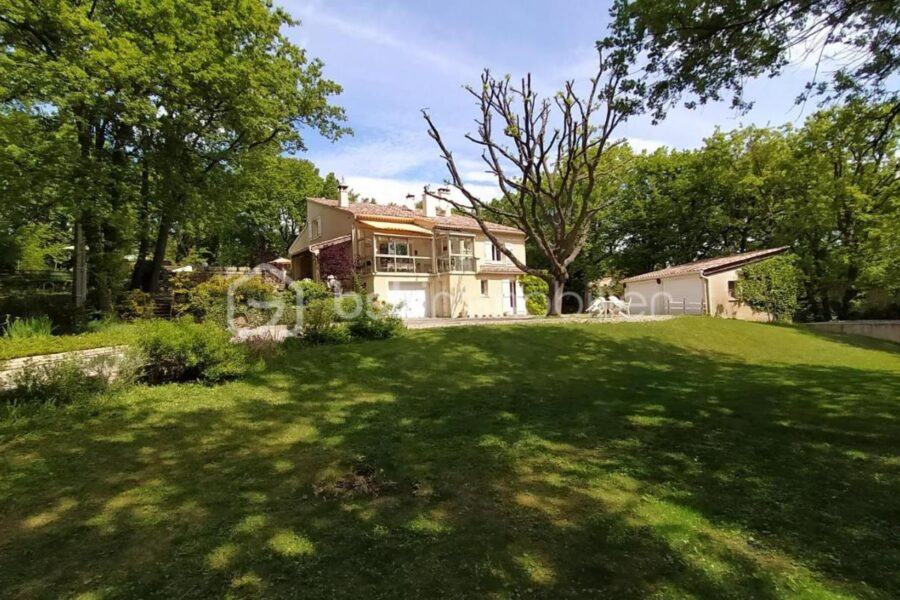 Maison à vendre à Pierrevert