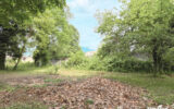 Terrain entièrement plat et viabilisé avec vue sur la Dent du Chart dans petit lotissement à Chambéry – NR pièces – NR chambres – 729 m²