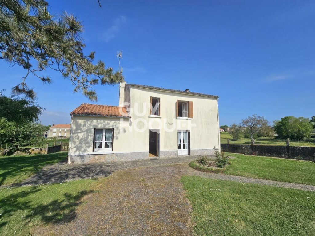 Maison – 4 pièces – 3 chambres – 98 m²
