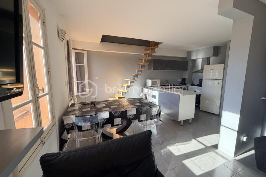 Appartement à vendre à La seyne sur mer — Vue sur la ville — photo 2