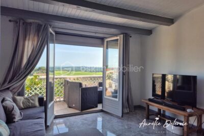 Maison de village avec terrasse de toit et vue – Murviel lès Béziers – 3 pièces – 2 chambres – 83 m²