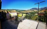 THOARD – Maison de village avec vue imprenable et fort potentiel locatif – 8 pièces – 5 chambres – 150 m²