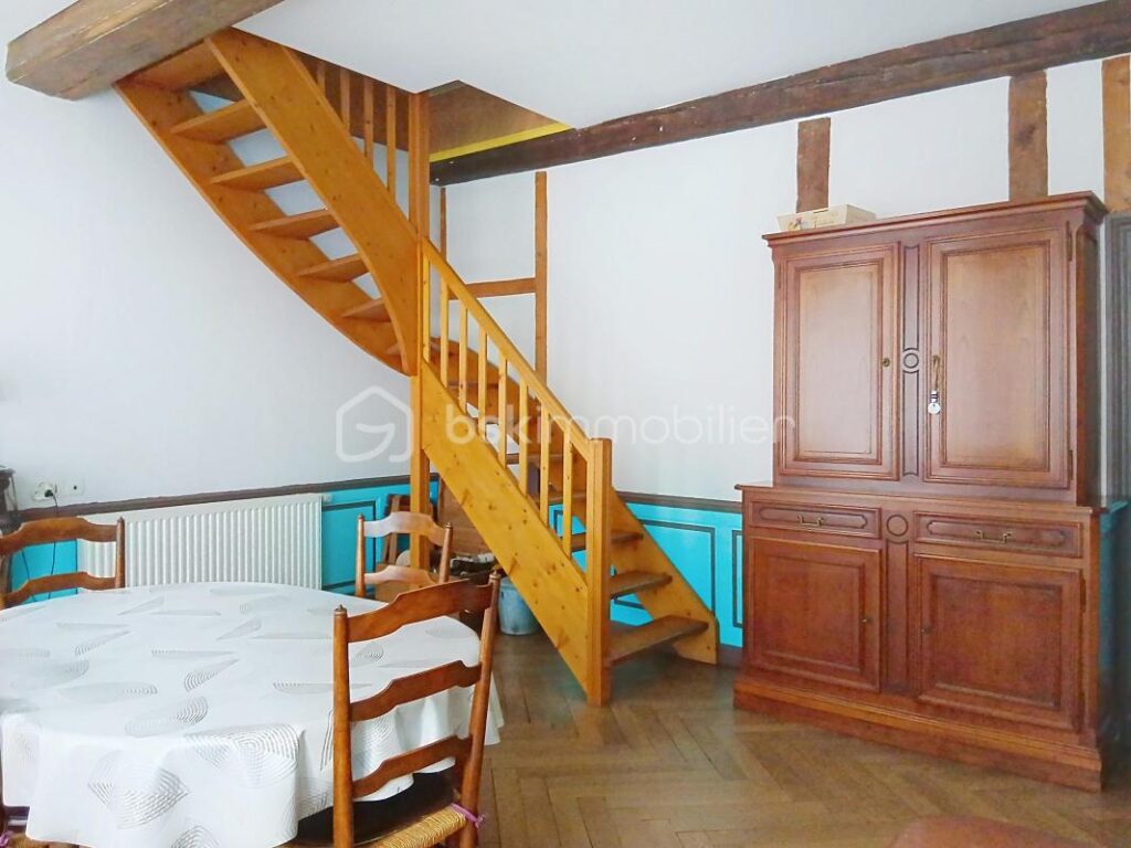 Appartement de 89m² en duplex – 3 pièces – 2 chambres – 88 m²