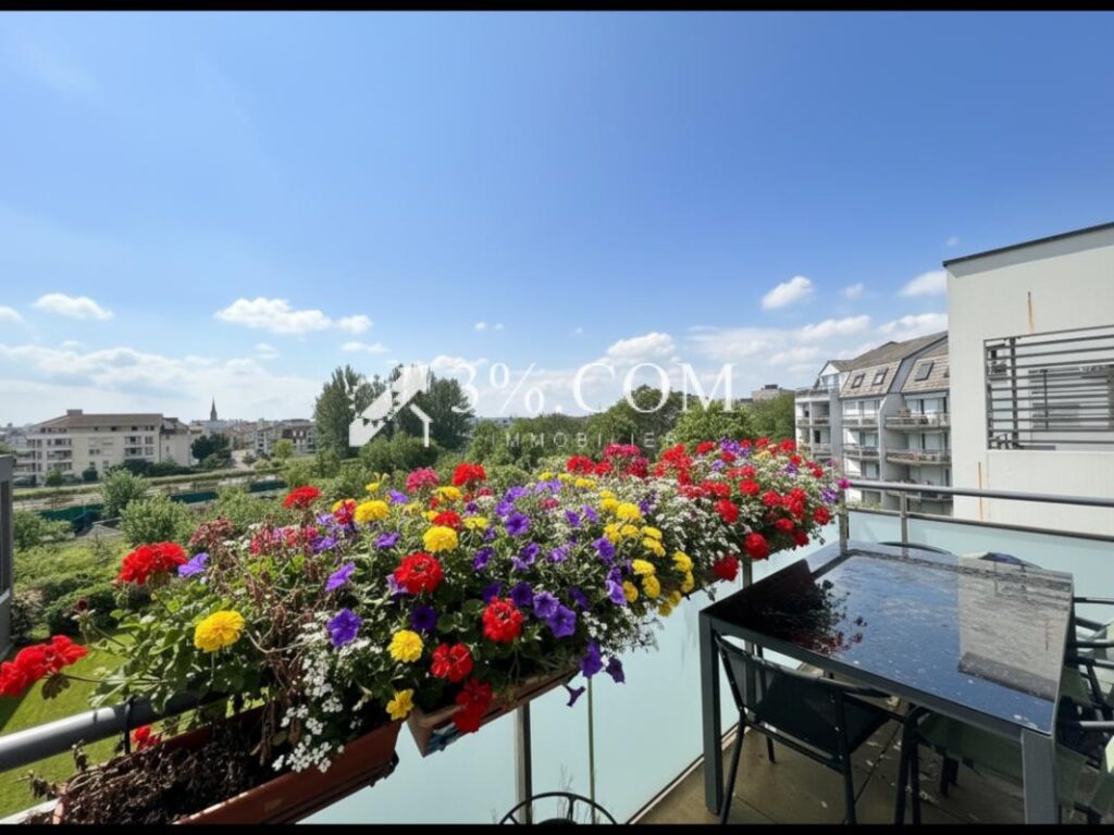 3%COM Bel appartement F3 coté canal – terrasse – garage – 3 pièces – 2 chambres – 60 m²