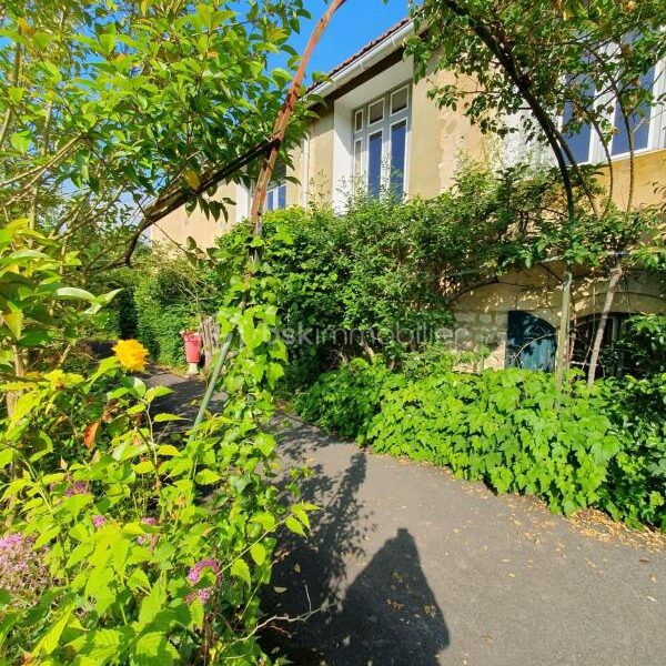 Maison à vendre à Saint jean d angely