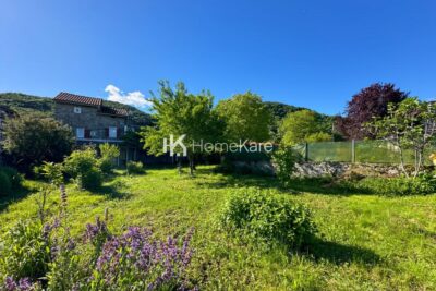 JOLIE MAISON DE VILLAGE AU CALME – 5 pièces – 4 chambres – 90 m²