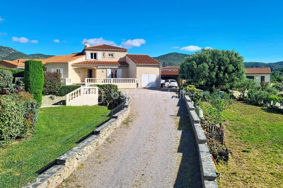 Maison à vendre à Vinca