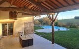 Longère de 275 m² avec dépendances et piscine – 7 pièces – 5 chambres – 275 m²