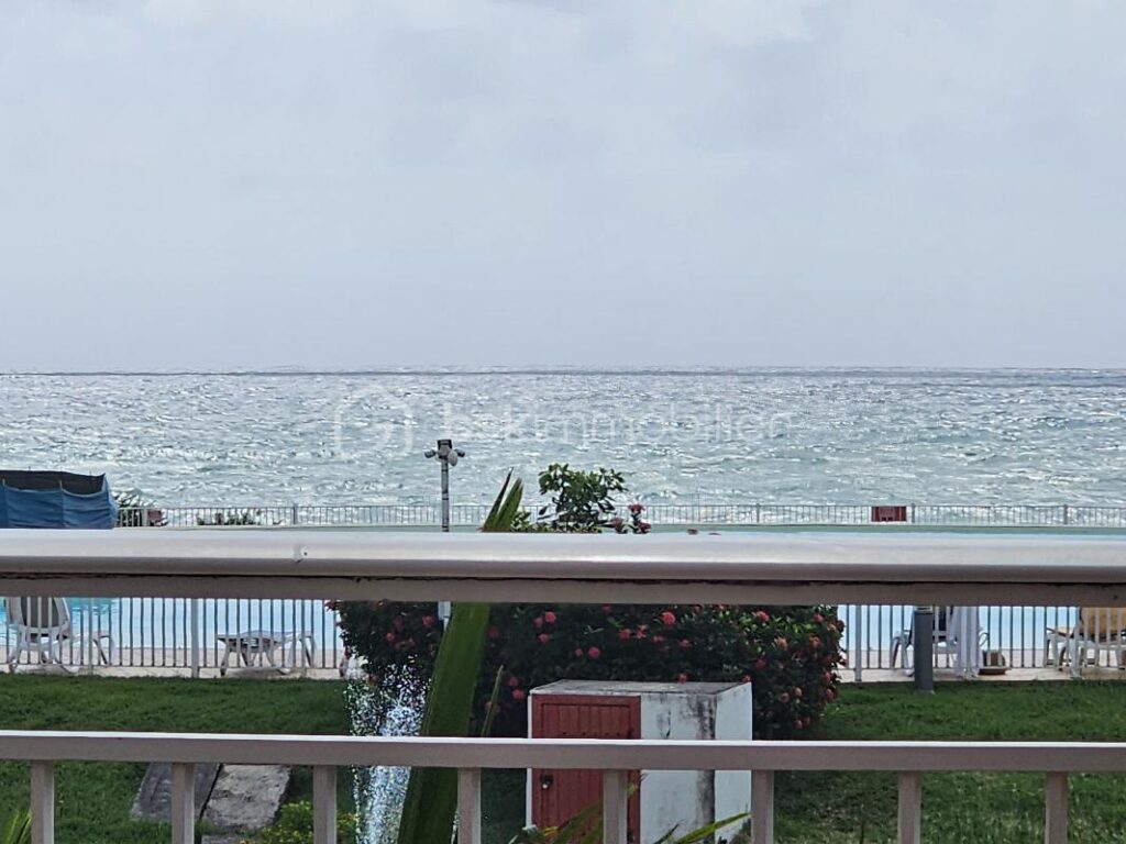 Anse des Rochers T3 59 m2 avec terrasse vue mer – 3 pièces – 2 chambres – 59 m²