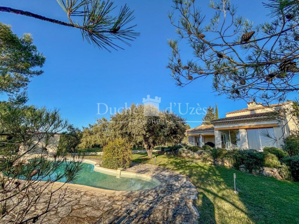 Villa – 5 pièces – 4 chambres – 156 m²