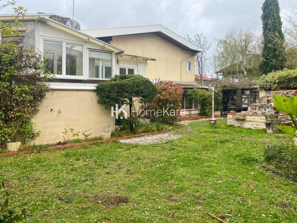 Maison atypique de qualité – 5 pièces – 4 chambres – 150 m²