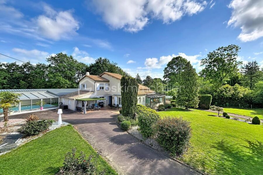 Maison à vendre à Bressuire — Vue nature — photo 2