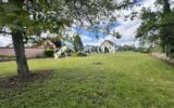 3%COM Très beau terrain constructible 9 ares – NR pièces – NR chambres – 912 m²
